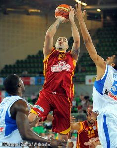 Zoco Europeo: Revolución Rusa con Antic y Joksimovic fuera de Lokomotiv y Kemzura como nuevo entrenador; CSKA prueba a Courtney Sims y Trifunovic es el nuevo entrenador de Estrella Roja