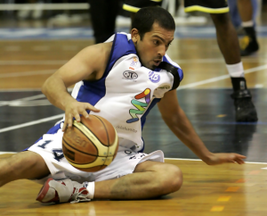 Sebas Arrocha continuará defendiendo los colores del UB La Palma