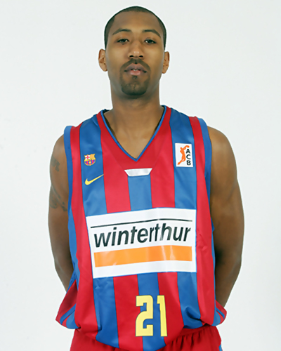 Thornton se desvincula del F.C. Barcelona