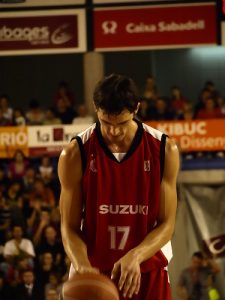 Bilbao se enreda en la tela de araña del Congost