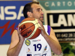 Joe <i>Metralleta</i> Alonso se reencuentra con Juárez en Fundación Adepal Alcázar