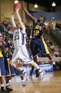 Kevin Widemond fallece de muerte súbita en el descanso de un partido en Portugal