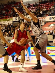 Álex Llorca, refuerzo para el Tarragona de Berni Álvarez