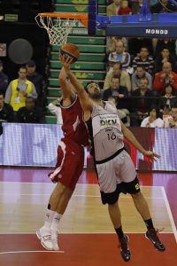Bizkaia Bilbao Basket hace buena su oferta cualificada y confirma a Hernández-Sonseca