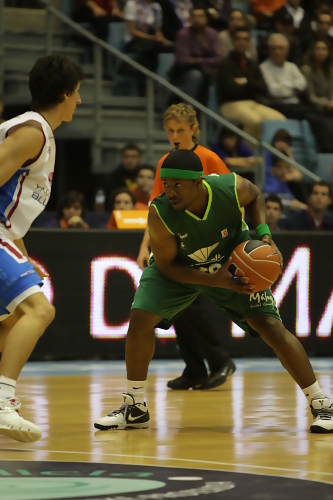 Shammond Williams deja Unicaja; Dixon, Rakocevic y Singletary suenan como recambio