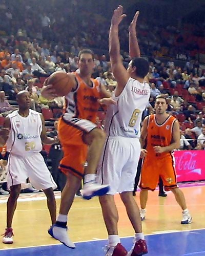 Luengo del Pamesa y Gianella del Granada, lesionados