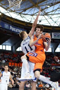 Power Electronics Valencia hace de la Fonteta un fortín: Meridiano Alicante, la última víctima