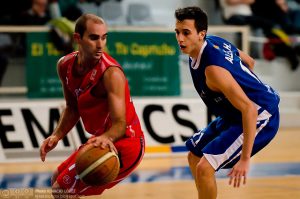 Raúl Mena retorna a Ford Burgos