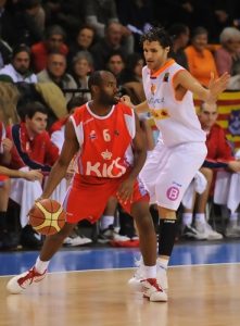 Adecco Oro J.15 (unificada): Girona, única derrota en la zona alta; Melilla asegura la Copa; Tarragona y Palencia resurgen y polémica arbitral en Cáceres