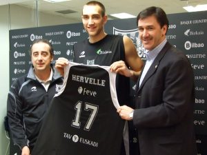 Hervelle, presentado como refuerzo del juego interior de Bizkaia Bilbao Basket