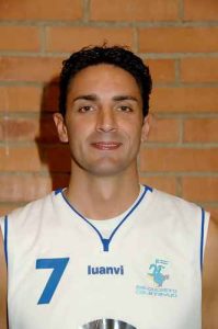 ¿Qué fue de José Luis Maluenda? El ex-ACB sigue triunfando con Baloncesto Calatayud con quien se mantiene como único equipo invicto de España desde su cargo de presidente-jugador (Incluye entrevista)