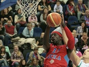 ¡Ligas Ext! CSKA pierde su imbatibilidad en el debút de Mensah-Bonsu; Italia pensando en la Coppa y lluvia de rumores en Turquía; ¿quiéres ver el último partido de Ante Tomic con el Zagreb?