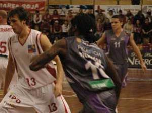 El ex-NBA Dickerson no seguirá en Palencia