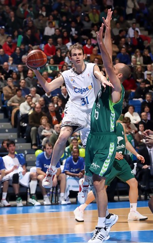 Andrés Miso jugará en Zaragoza: “Voy con hambre y ambición” ¿Joan Riera, el siguiente?