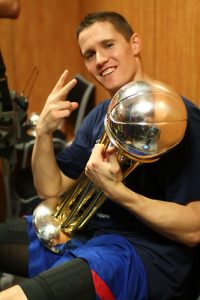 Zoco europeo: Jaka Lakovic, cerca del Unics Kazan; Boki Nachbar ficha por Bamberg; Markota, a Besiktas; Rannikko, a Ljubljana; Brooks, a Cantù, … y mucho más en un mercado al rojo vivo