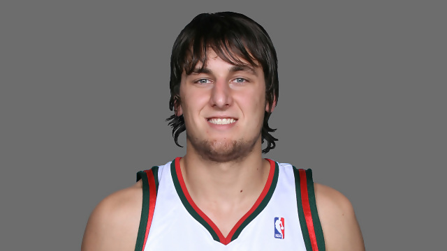Alcindor, Sikma…y ahora Bogut; los Bucks vuelven a contar con un gran pívot 20 años después