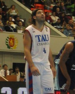 El Baskonia busca sustituto para Scola