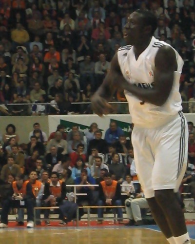 Mous Sonko, nuevo jugador del Etosa Alicante