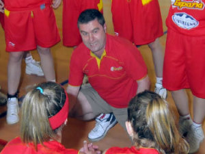 Entrevista: un español entre brasileñas; Carlos Colinas, nuevo seleccionador femenino de Brasil