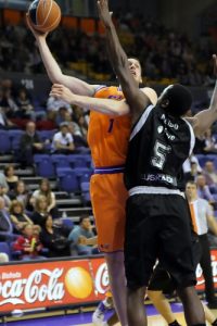 Kosta Perovic se desvincula del Power Electronics Valencia