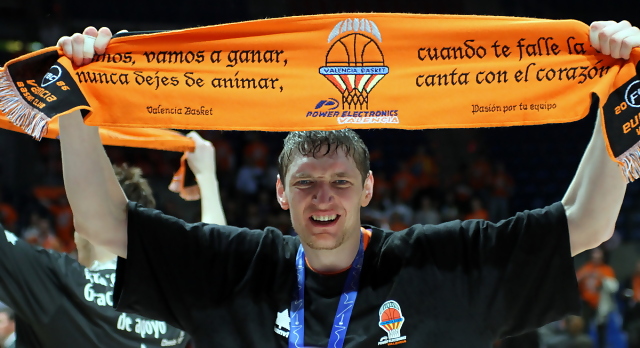 Serhiy Lishchuck jugará dos temporada más en Valencia Basket