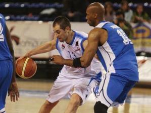 Adecco Plata, F2 – J.17 y 21: La penúltima jornada definió 7 equipos para un play off del que sólo escapará el campeón: Alcázar (1º) o Tíjola (2º). Córdoba ya es equipo de Liga EBA (Incluye Quiniela)