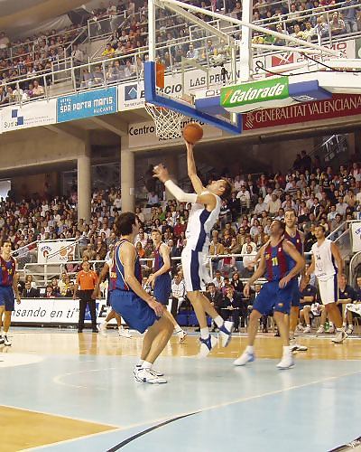 Ya sólo quedan dos invictos. Resumen de la jornada 8
