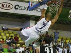 ¡Ligas Ext! Peñarol y Atenas reeditarán la final Argentina; Caserta y Armani Jeans luchan por la 2ª plaza; Charles Smith, estelar en la victoria de Efes Pilsen y finaliza la liga regular en Francia