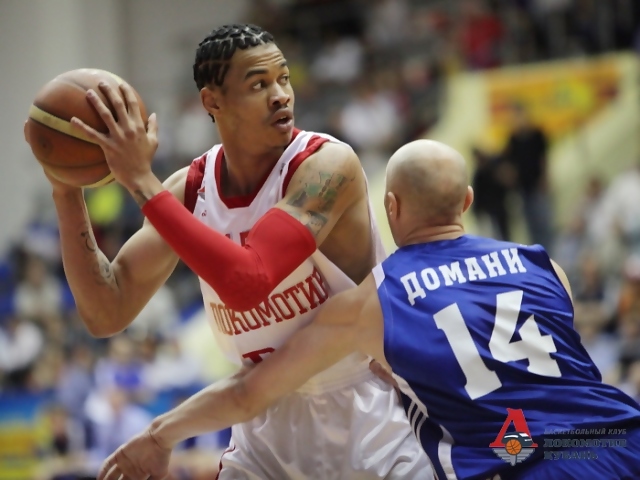 ¡Ligas Ext! CSKA y Unics a semifinales y gran actuación de Raül López en el Khimki; Peñarol se adelanta en la final Argentina; Ferrara a Lega Due y Benetton a playoffs; Fenerbahce-Efes, final esperada