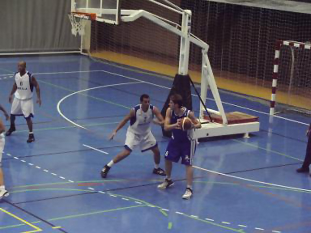 Kamal Al-Hamouti se lesiona gravemente