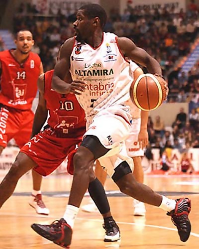 Nuevo fichaje del Lobos Cantabria