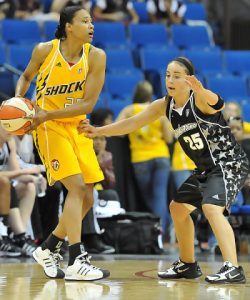 WNBA: Primer mes de competición con sorpresas. Análisis de las mejores jugadoras del comienzo de temporada. Además miramos con lupa a Nuria Martínez y Marion Jones