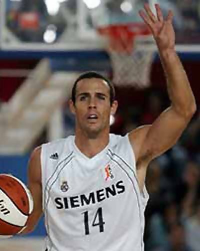 El Melilla Baloncesto hace oficial la contratación del base Oscar González