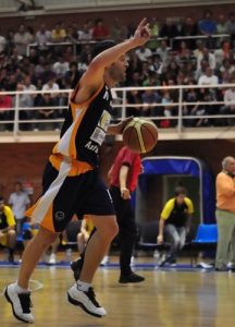 Un histórico del baloncesto asturiano, Rubén Suárez, repescado temporalmente por el Unión Financiera Asturiana Oviedo Baloncesto
