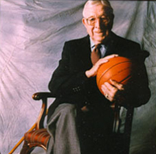 John Wooden, Historia y mito del basket universitario