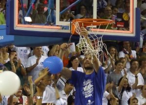 Adecco Oro – P.O. (Final V): La metralleta de Michel Umeh devuelve la ilusión a Menorca regresando a la ACB un año después de su descenso. Ford Burgos, un rival más que digno