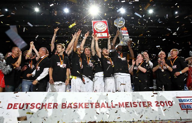 Brose Baskets Bamberg se alza con su tercera Bundesliga