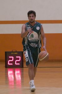 Lan Mobel apuesta sobre seguro con la continuidad del base Joseba Ibargutxi