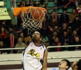 Jelani McCoy, el favorito para cerrar la plantilla de Cáceres 2016 basket
