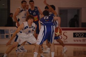 Promobys Tíjola prosigue con la configuración de su plantel con las renovaciones de Roger Archilles y Nick Maglisceau