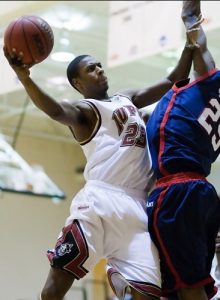 Robert Glenn aterriza en la Adecco Oro de la mano del Melilla Baloncesto