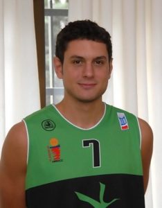 El ala-pívot Martín Calvo será el segundo hombre en nómina del Plasencia Extremadura