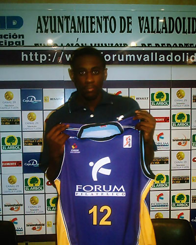 Paccelis Morlende presentado en Pisuerga