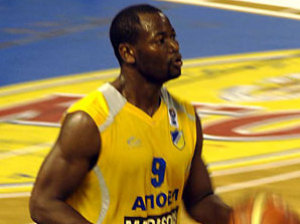 Temp. 2011-12: Jugadores Adecco Oro y Plata sin equipo confirmado (listado no oficial). 1ª parte: BASES