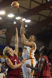 Aguas de Sousas Ourense ya tiene sustituto para el rescindido Jones: Jonathan Kale