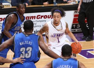 Kyle Swanston, un killer para el perímetro del Clavijo