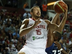 Mundobasket 2010: Turquía se exhibe en defensa y se divierte en ataque ante Francia (95-77)