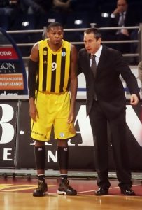 Jeremy Richardson, el hombre elegido por Power Electronics Valencia para reforzar el perímetro