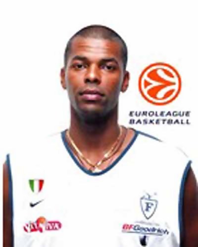 Nestoras Kommatos llega a Sevilla