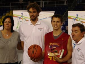 BwB: Polonia, ¿futura potencia europea? Ponitka MVP del BwB Europe 2010 y Piotr Niedzwiedzki, mejor jugador del All Star